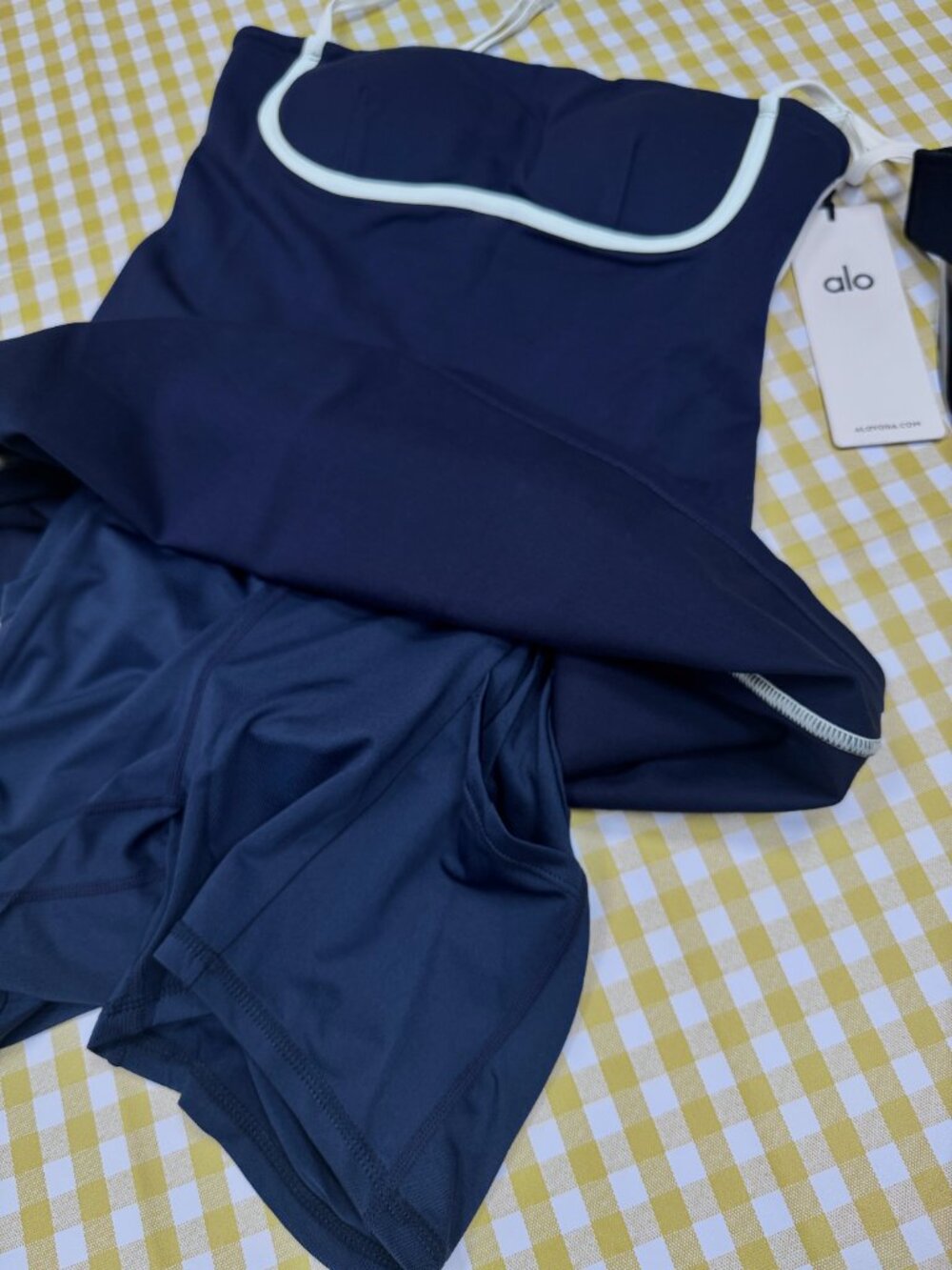 Alo Yoga Airbrush Streamlined Dress,Slim Fit Sports Dress 💙😘 - Picture 3 of 8